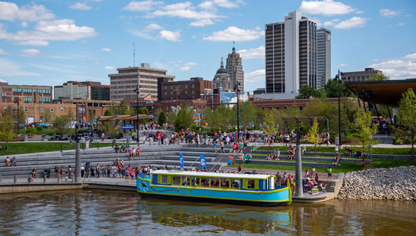 Promenade Park Attraction Image